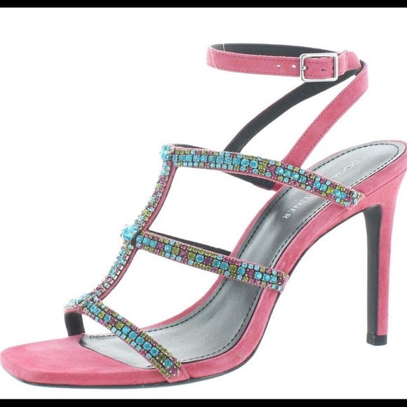 Sexy sandals, NIB SUPER CUTE  with dress, skirts or even a pair of jeans! - Picture 3 of 3